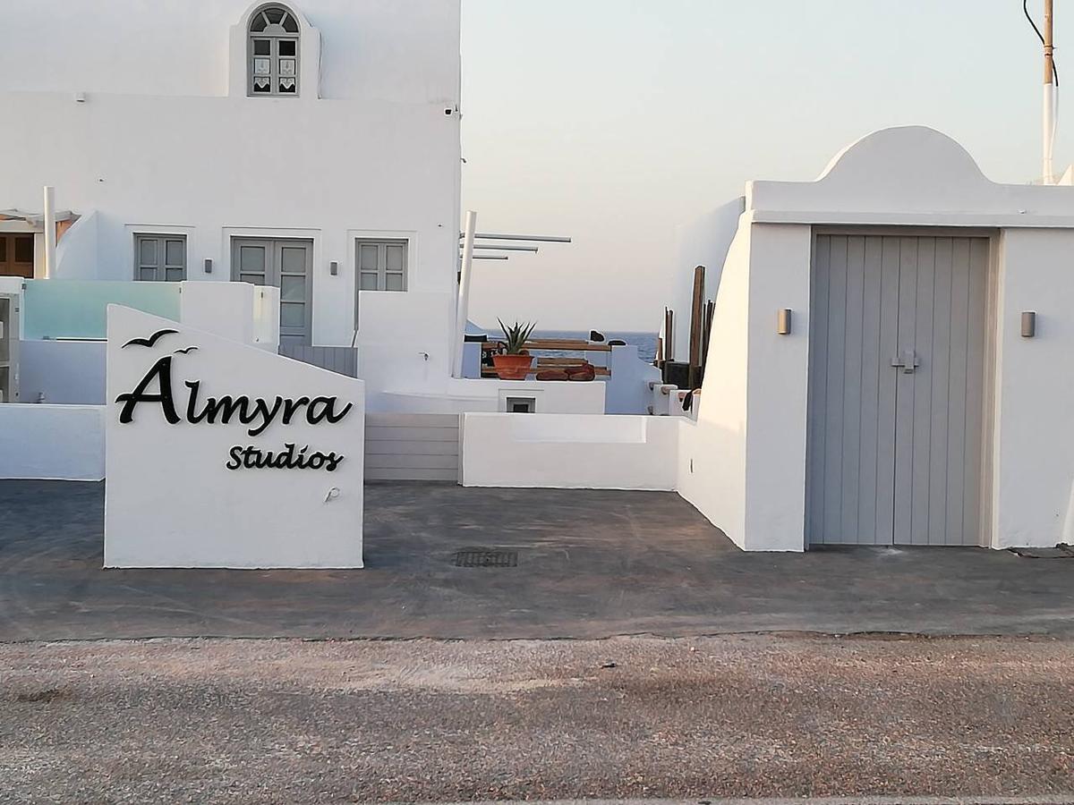 Almyra Oia Suites Kültér fotó